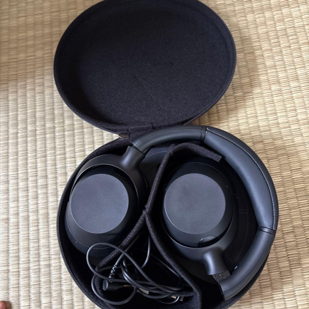 ワイヤレスヘッドホン ブラック