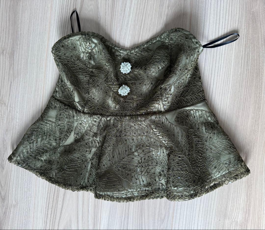 【Leja】スパンコール刺繍ビジューボタンフレアスリーブセットアップドレス