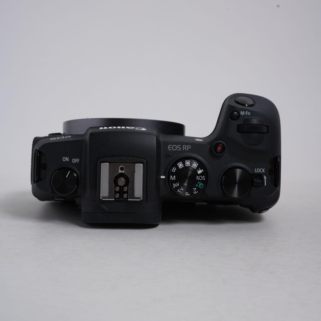 デジタルカメラ Canon EOS RP Canon RF 28-70mm F2.8 IS