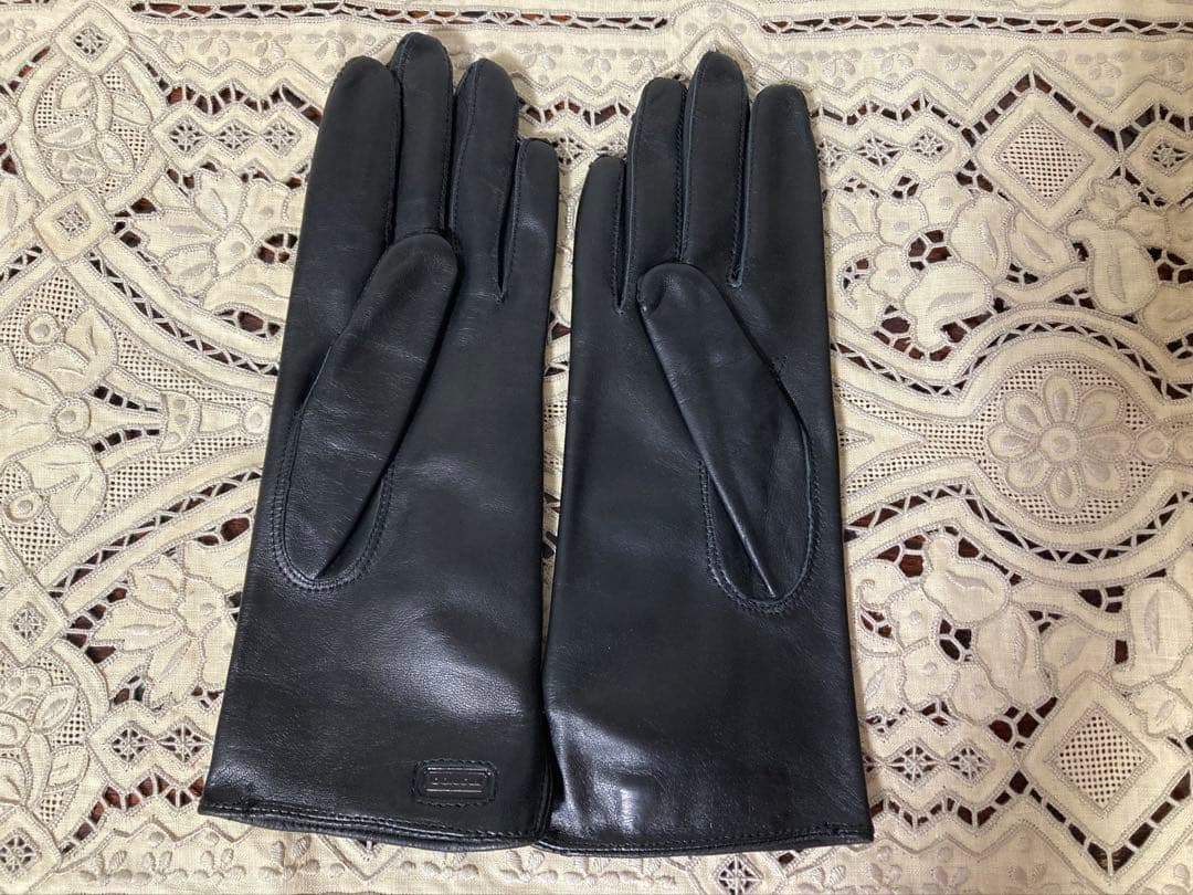 cho❗️ヴィンテージCOACH ブラック レザーシルクの裏地　ハンガリー製