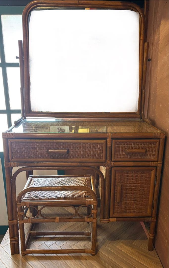 籐　ドレッサー　ヴィンテージ　アンティーク ラタン ドレッサー