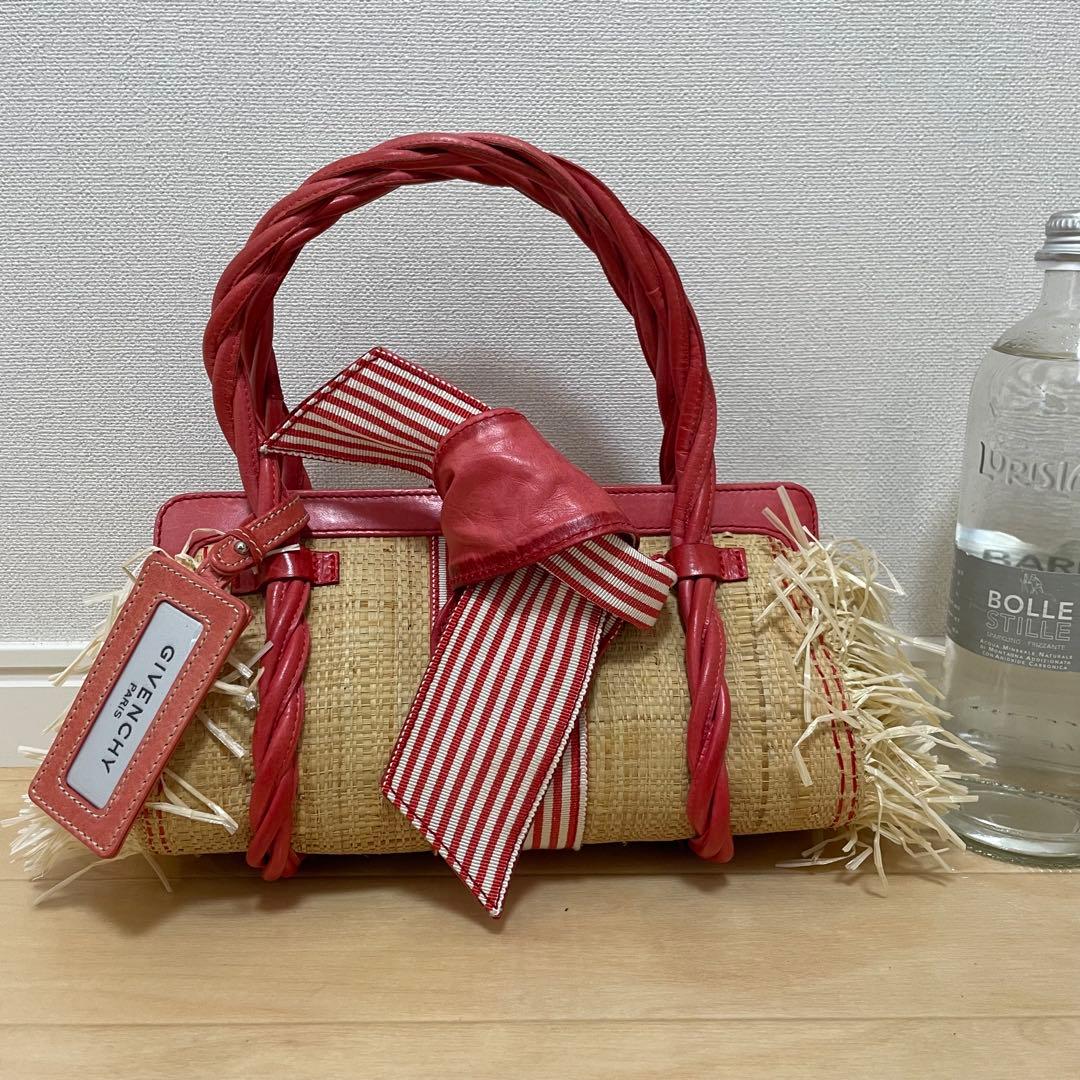 ■ 限定レア商品 GIVENCHY（ジバンシィ）良品 / かごバッグ / レッド