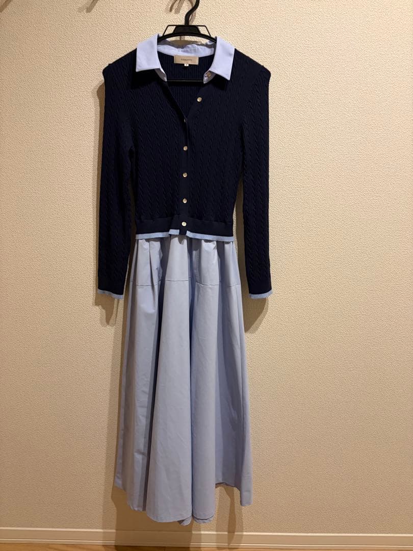 ジャスグリッティー　新作完売カラー鹿沼さん着用定価以下上品ドッキングワンピース