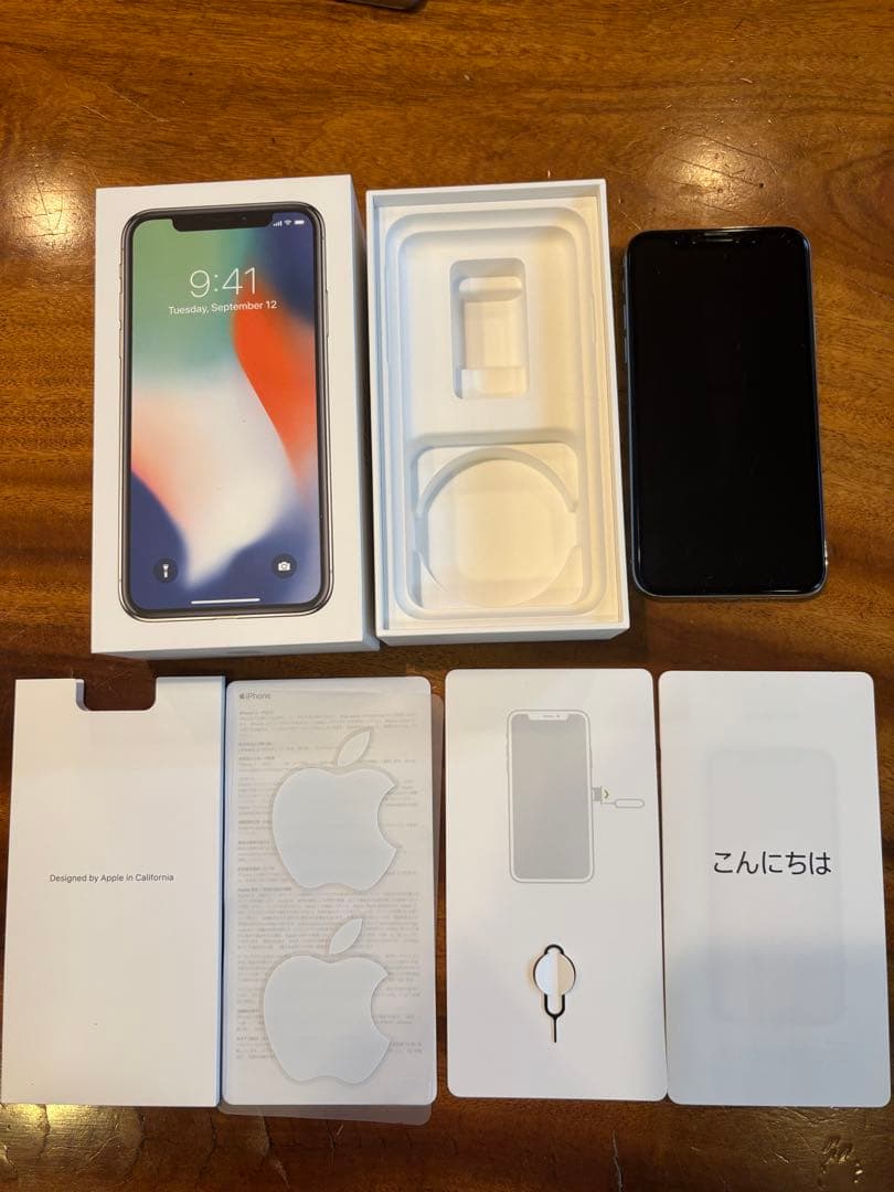 iPhone X ホワイト100% バッテリー64GB SIMロック解除済