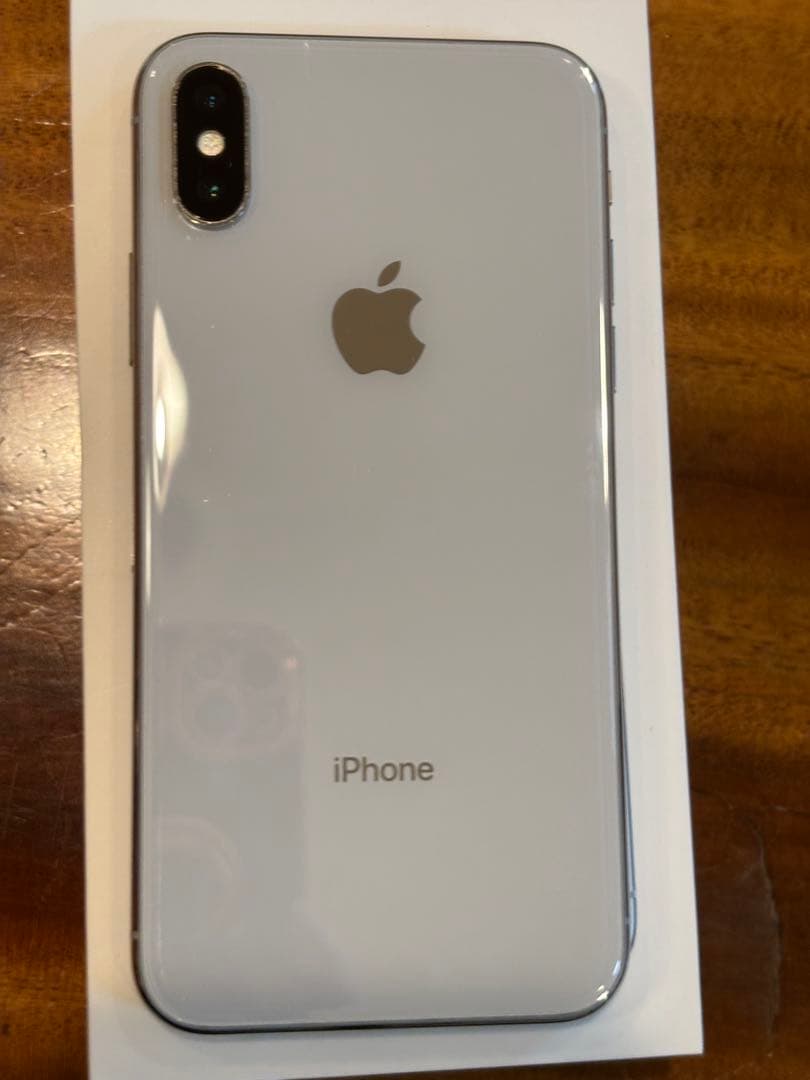 iPhone X ホワイト100% バッテリー64GB SIMロック解除済