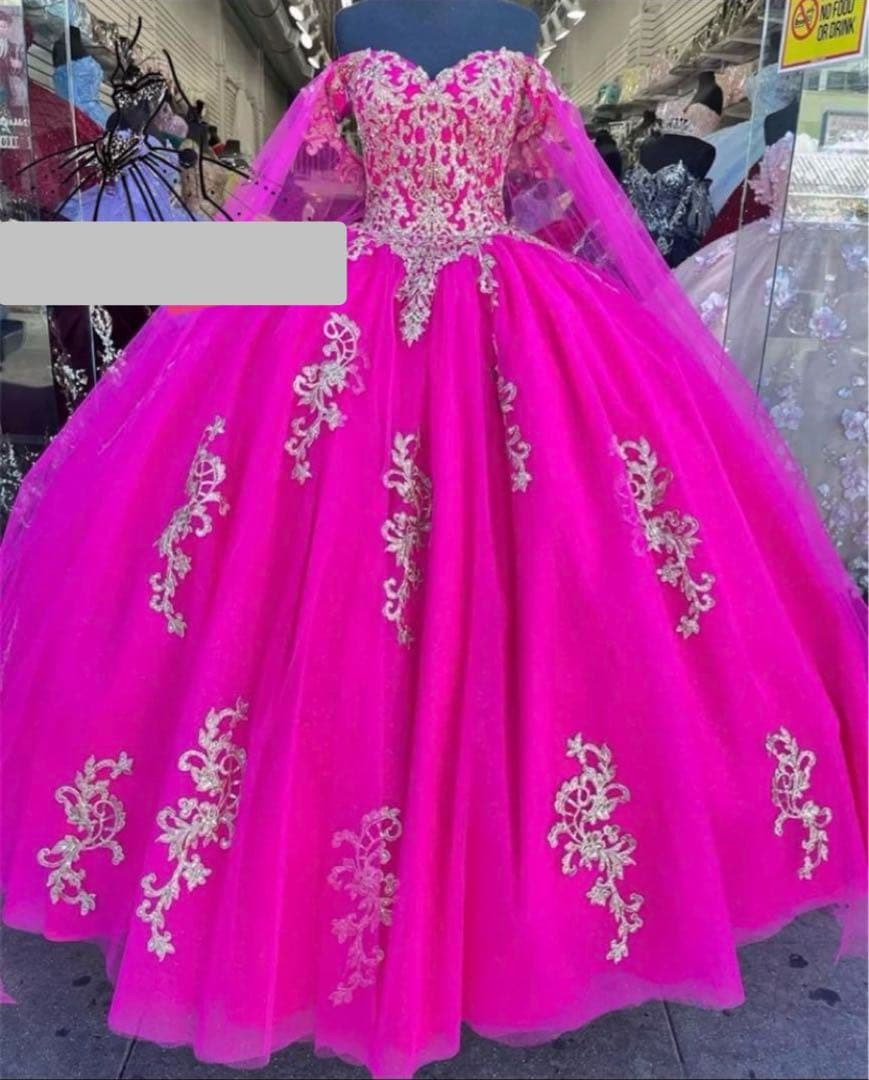 プリンセスライン　カラードレス　ショッキングピンク　サイズ10(Lサイズ)