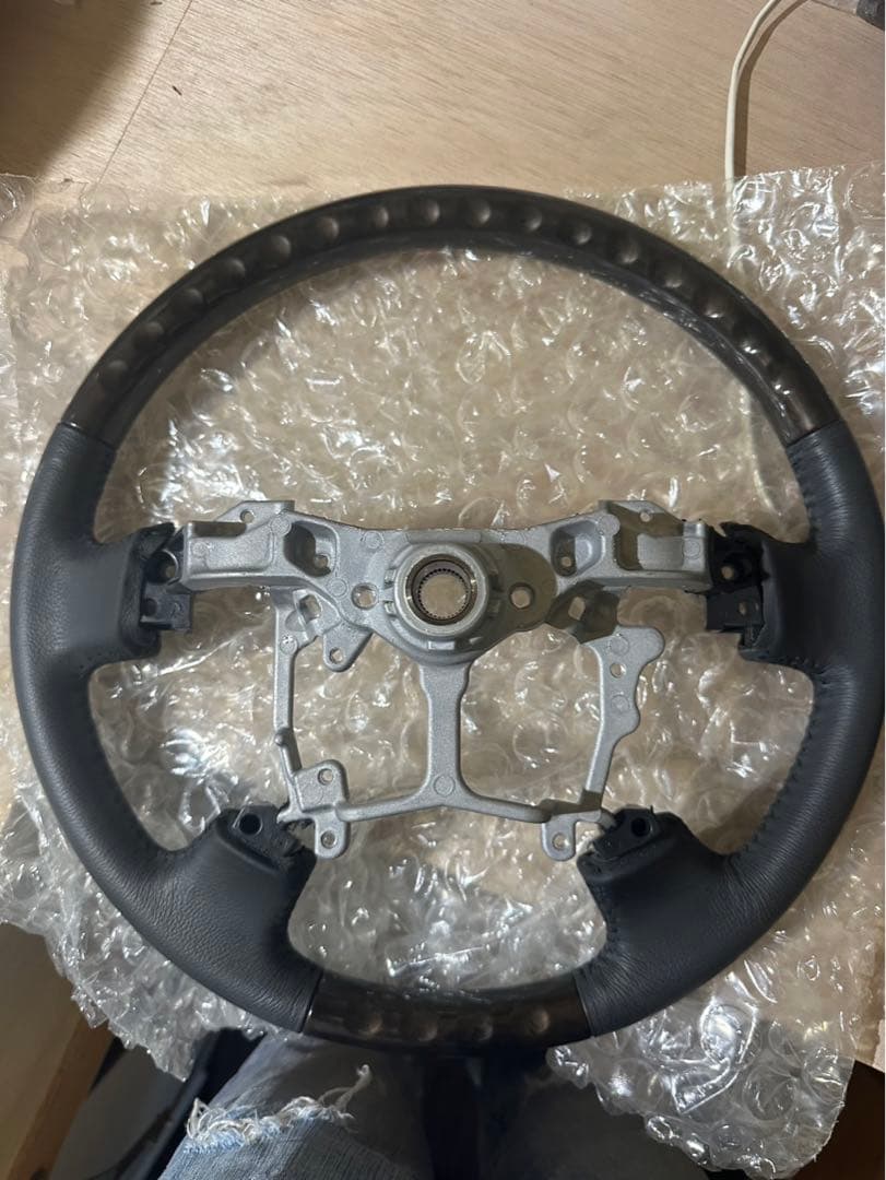 TOYOTA ヴェルファイア 20系 後期 ゴールデンアイズハンドル