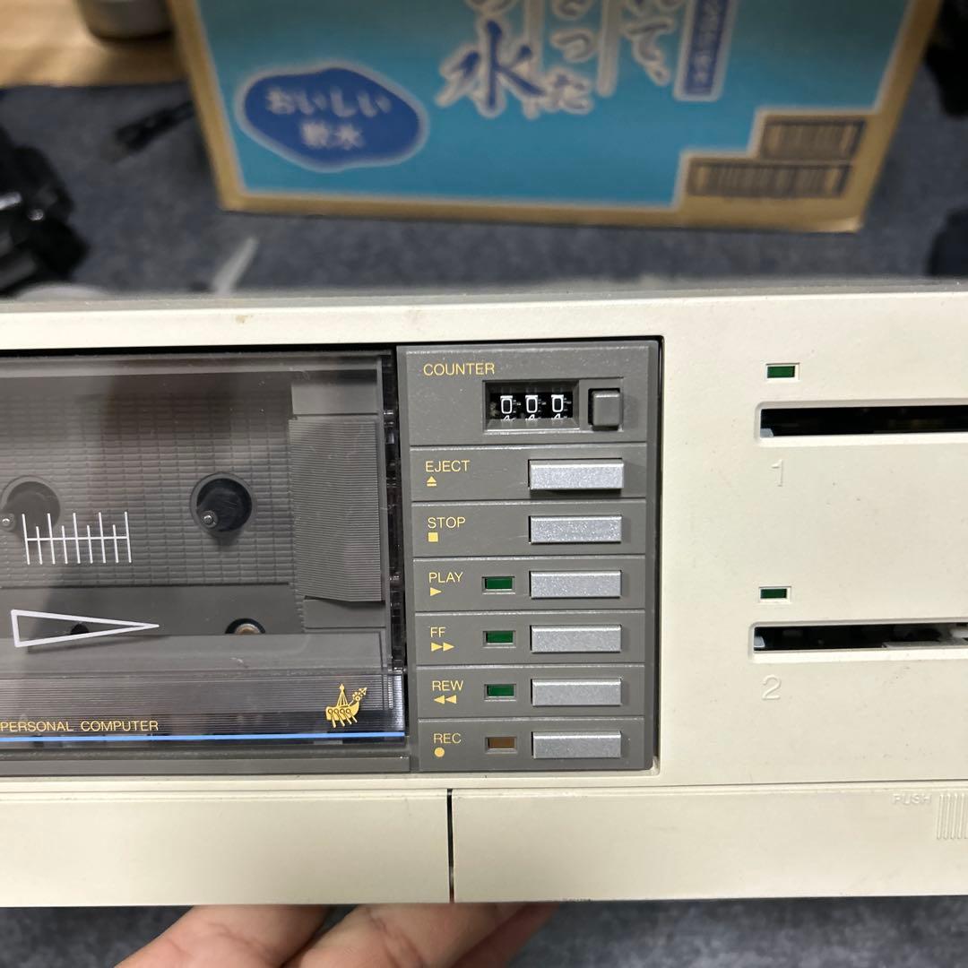 SHARP MZ-2500 通電済み