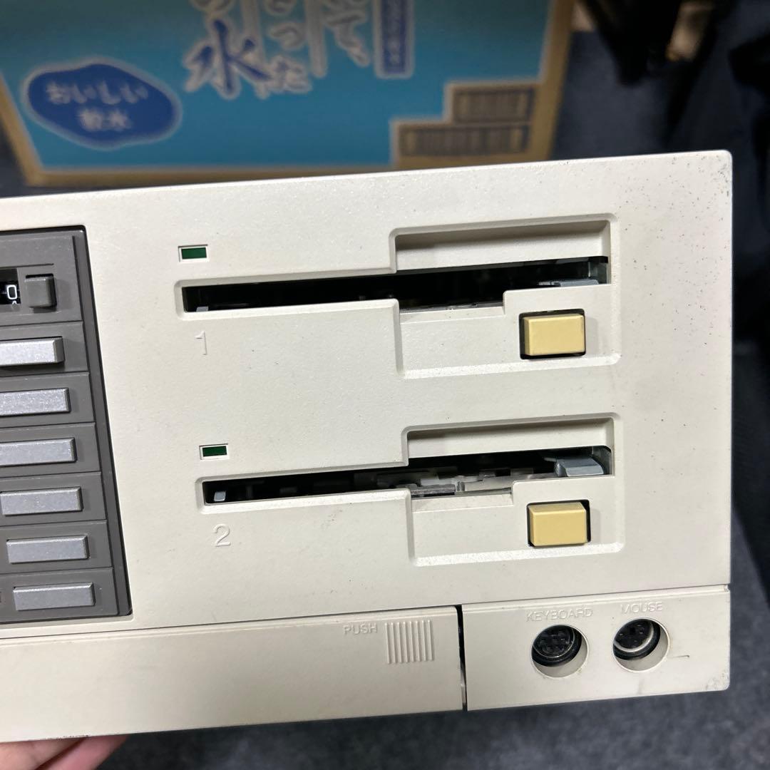 SHARP MZ-2500 通電済み