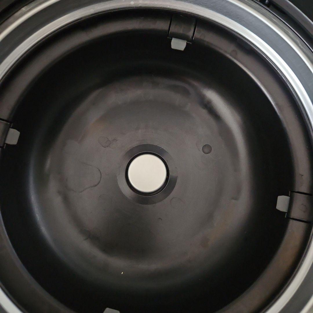 5.5合炊き 炊飯器 極め炊き NP-WA10