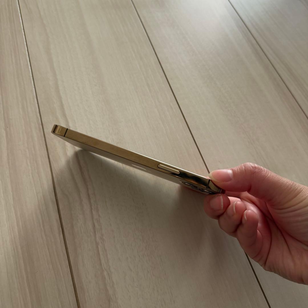 【美品】iPhone12Pro 128GB ゴールド Simフリー　iFace