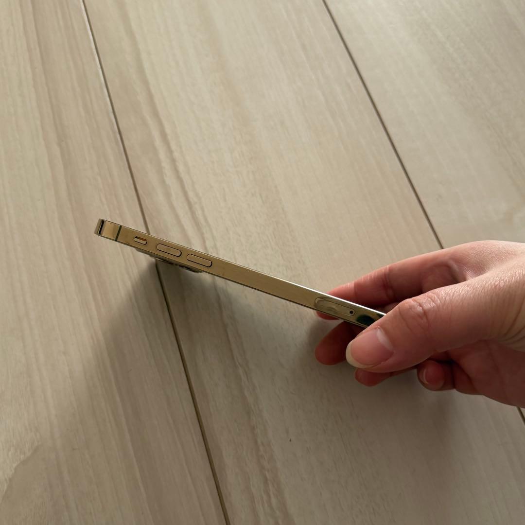 【美品】iPhone12Pro 128GB ゴールド Simフリー　iFace