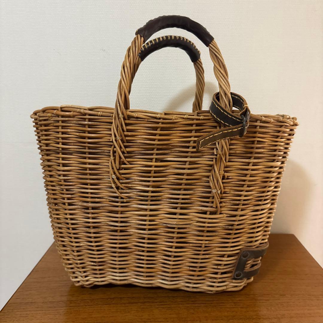 エバゴス(eb.a.gos)　カゴバック