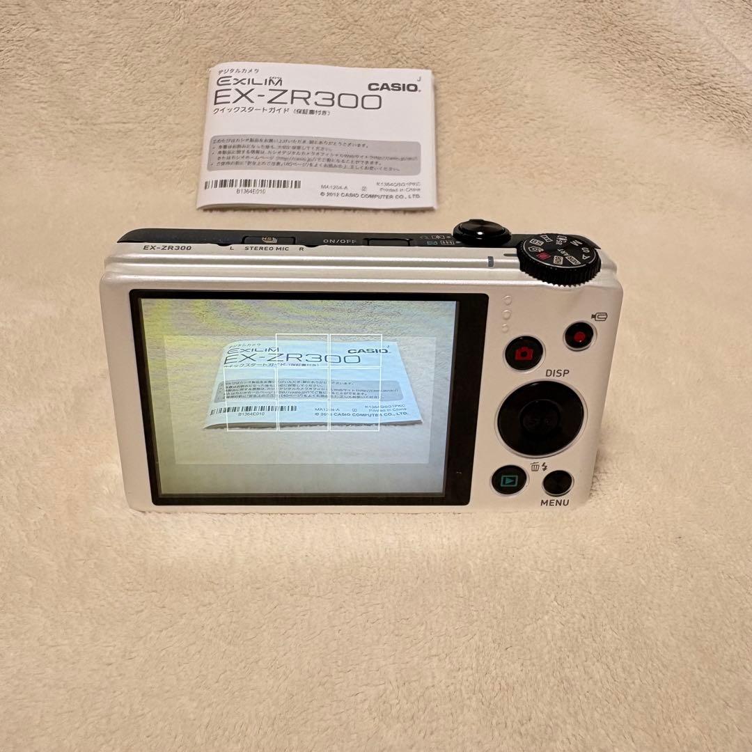 J*c様 CASIO EXILIM HS EX-ZR300 デジタルカメラ