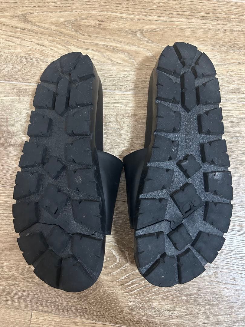 PRADA☆ラバーサンダル 43サイズ