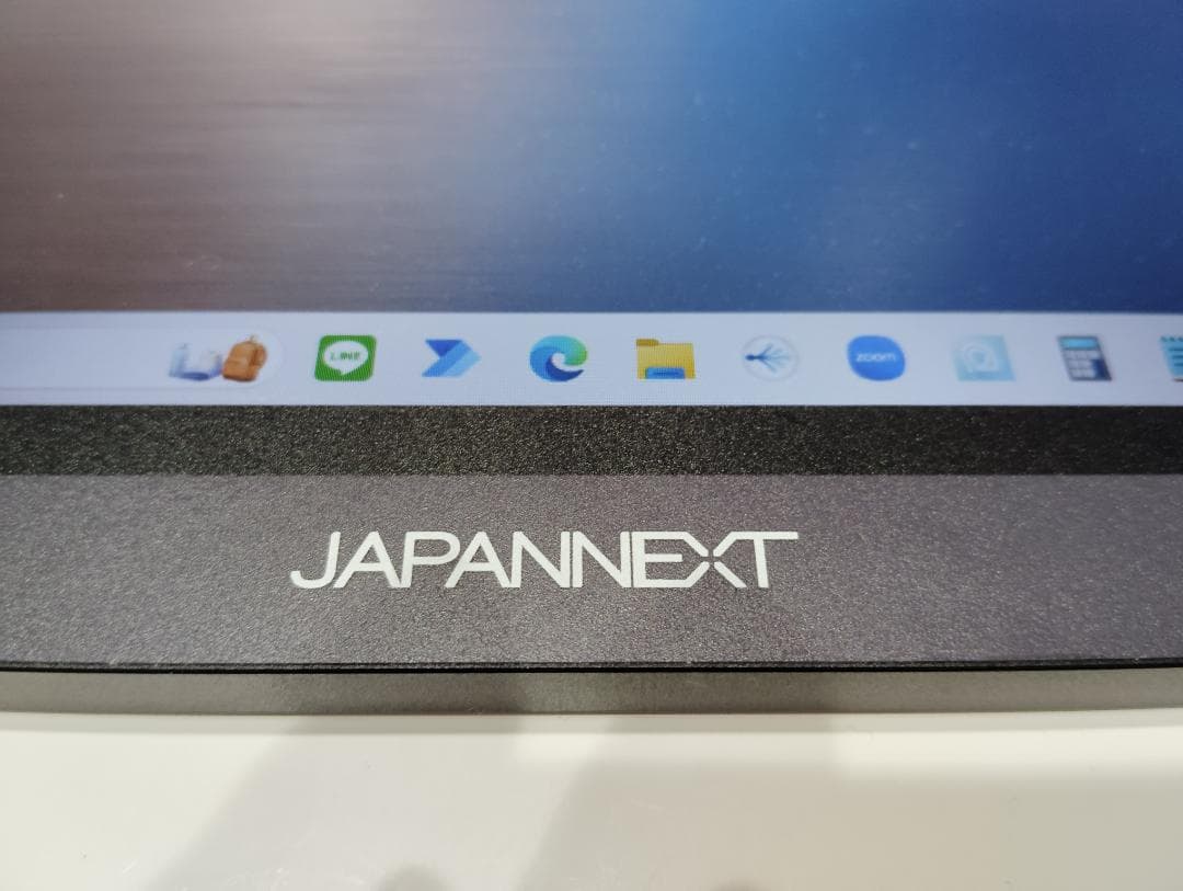 JAPANNEXT 15.6インチ LEDモニター 本体