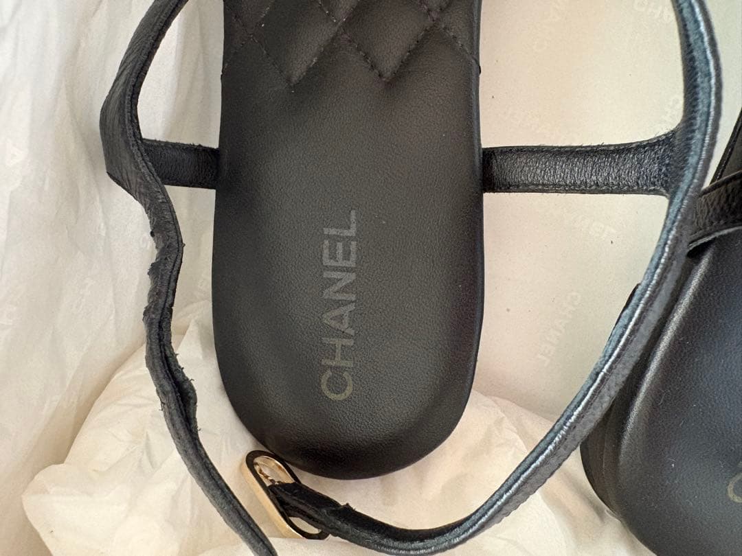 CHANEL キルティングサンダル 38.5 黒 ココマーク ゴールド