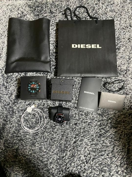 DIESEL ON スマートウォッチ