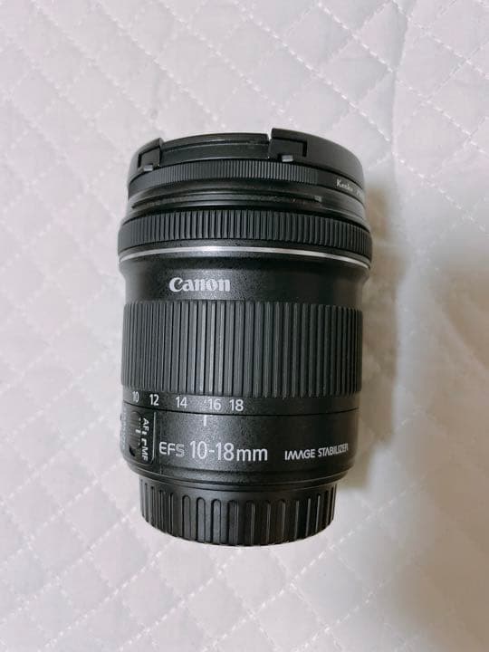 Canon EOS KISS7レンズ2本とフード付き