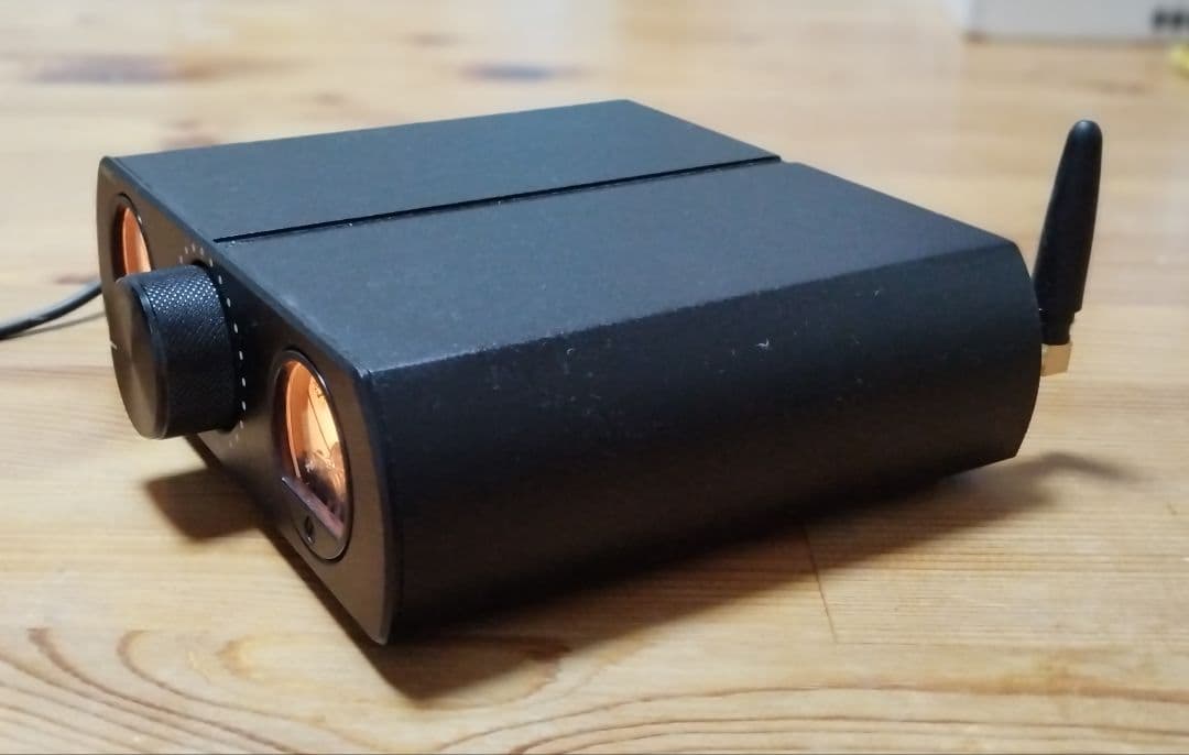 パワーアンプ ブラック