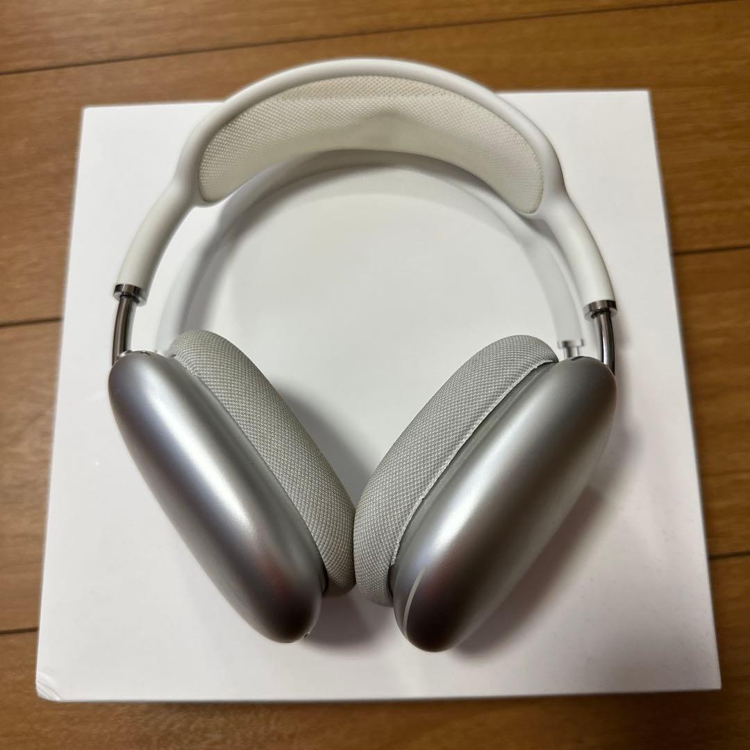 AirPods max 本体 シルバー/ホワイト