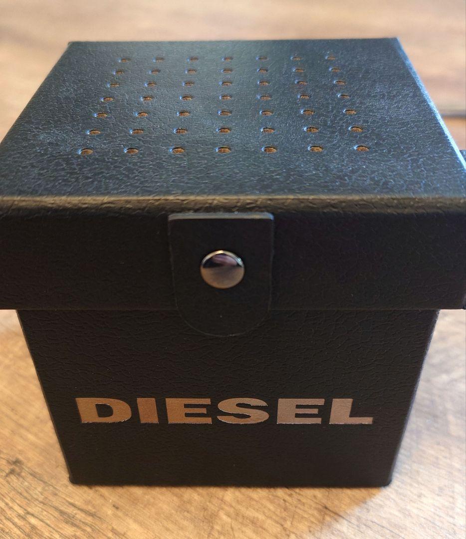 DIESEL スマートウォッチ DZT2014