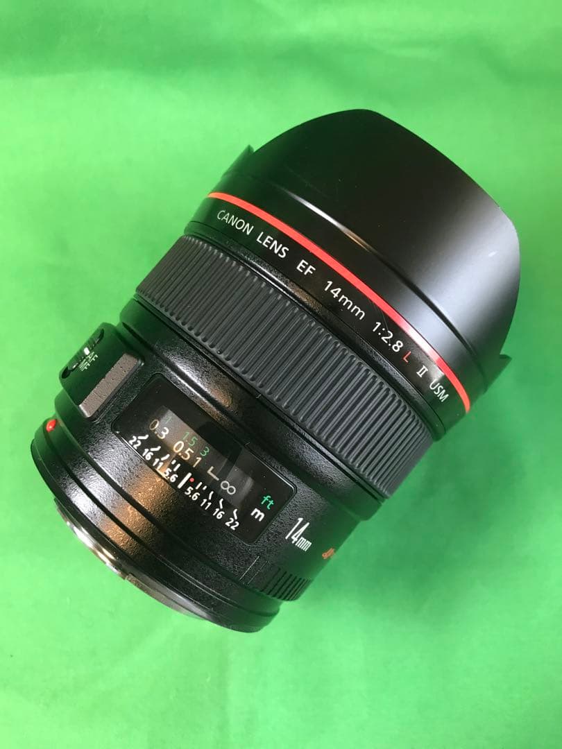 Canon EF14mm F2.8L Ⅱ USM ケース、レンズキャップ付。