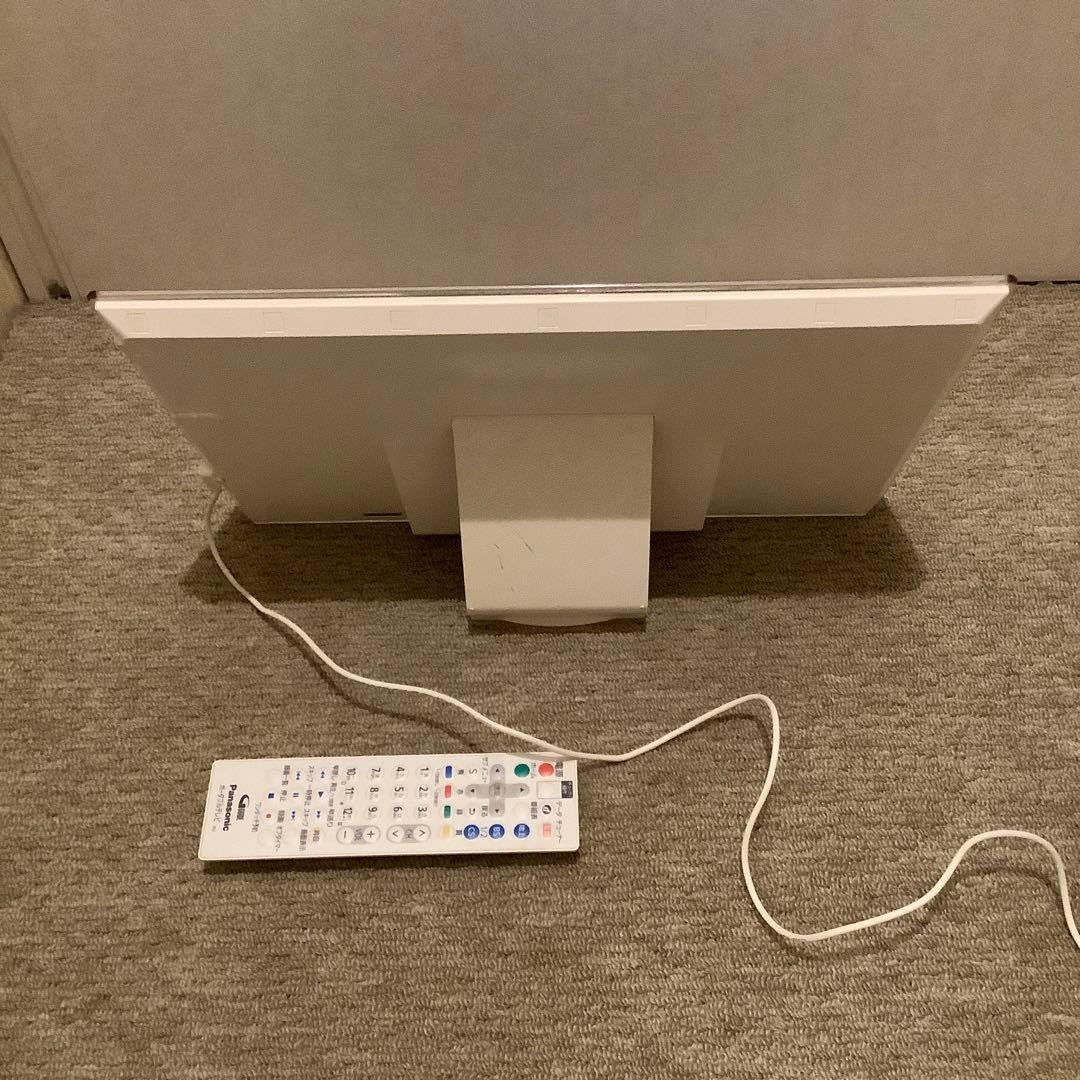 Panasonic ポータブルテレビ ホワイト　UN-15E5D