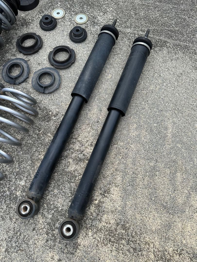 SWKダウンサス&純正ショックアブソーバー　ZC33Sスイフトスポーツ