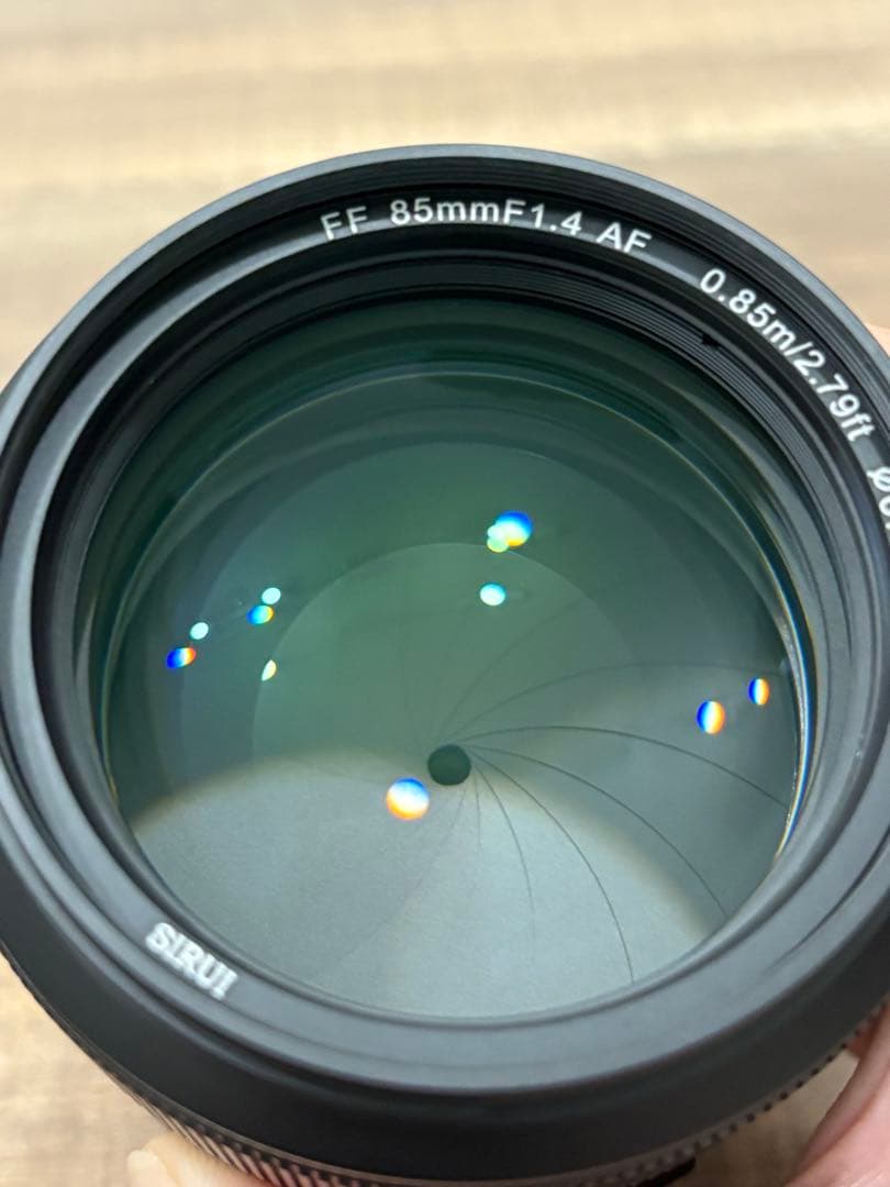 sirui aurora 85mm F1.4 SONY eマウント