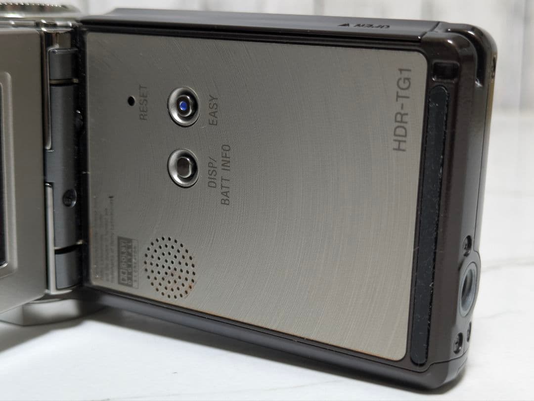 SONY　HDR-TG1