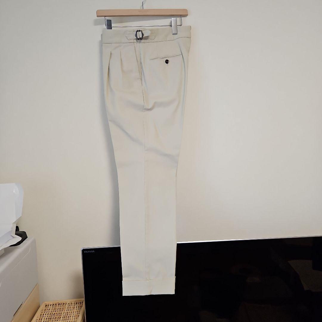 【新品未使用】　PTトリノ秋冬コットンチノスラックスクリーム色S48定価約5万円