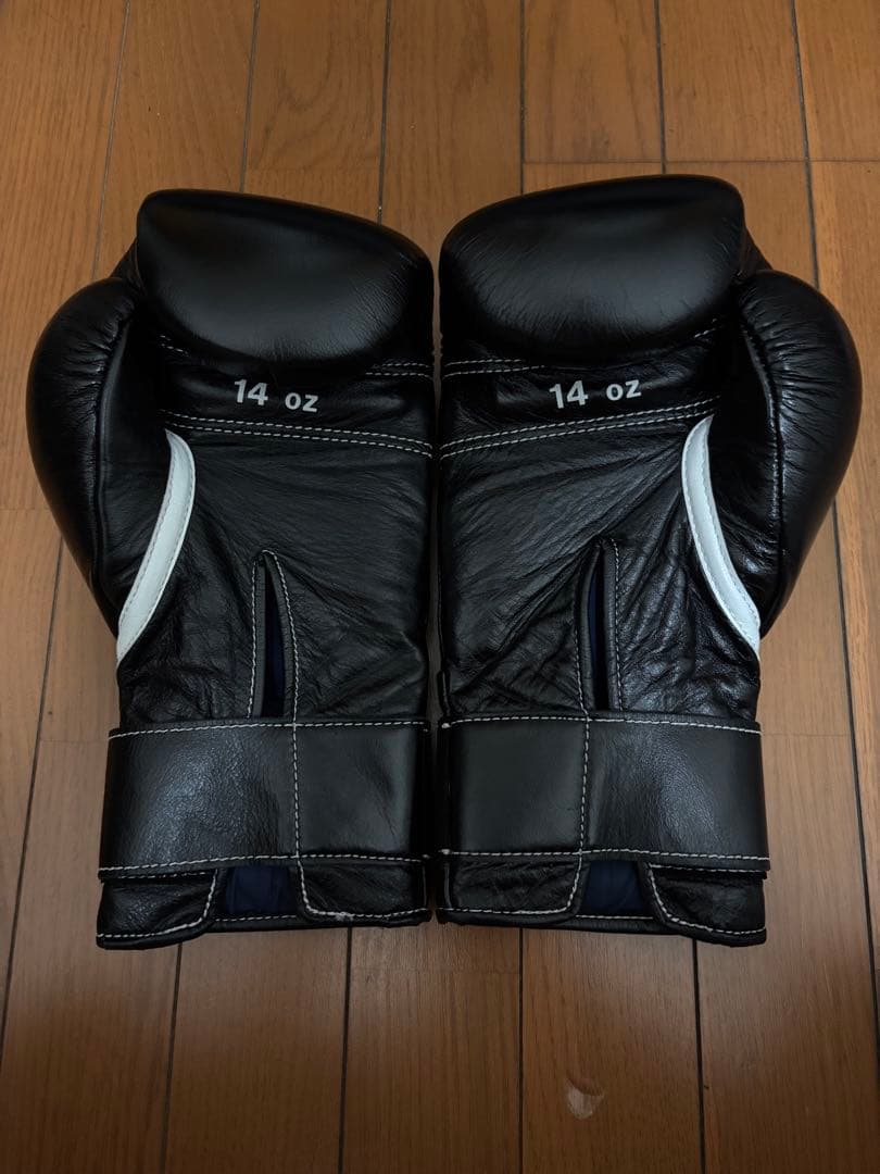 manaさん専用　Winning ボクシンググローブ 14 oz ブラック