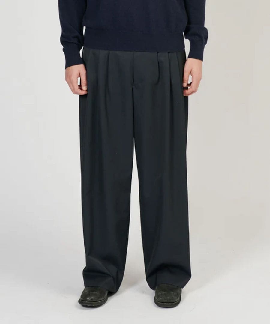 【値下げ】BIOTOP 【not in fashion..】3タックワイドパンツ