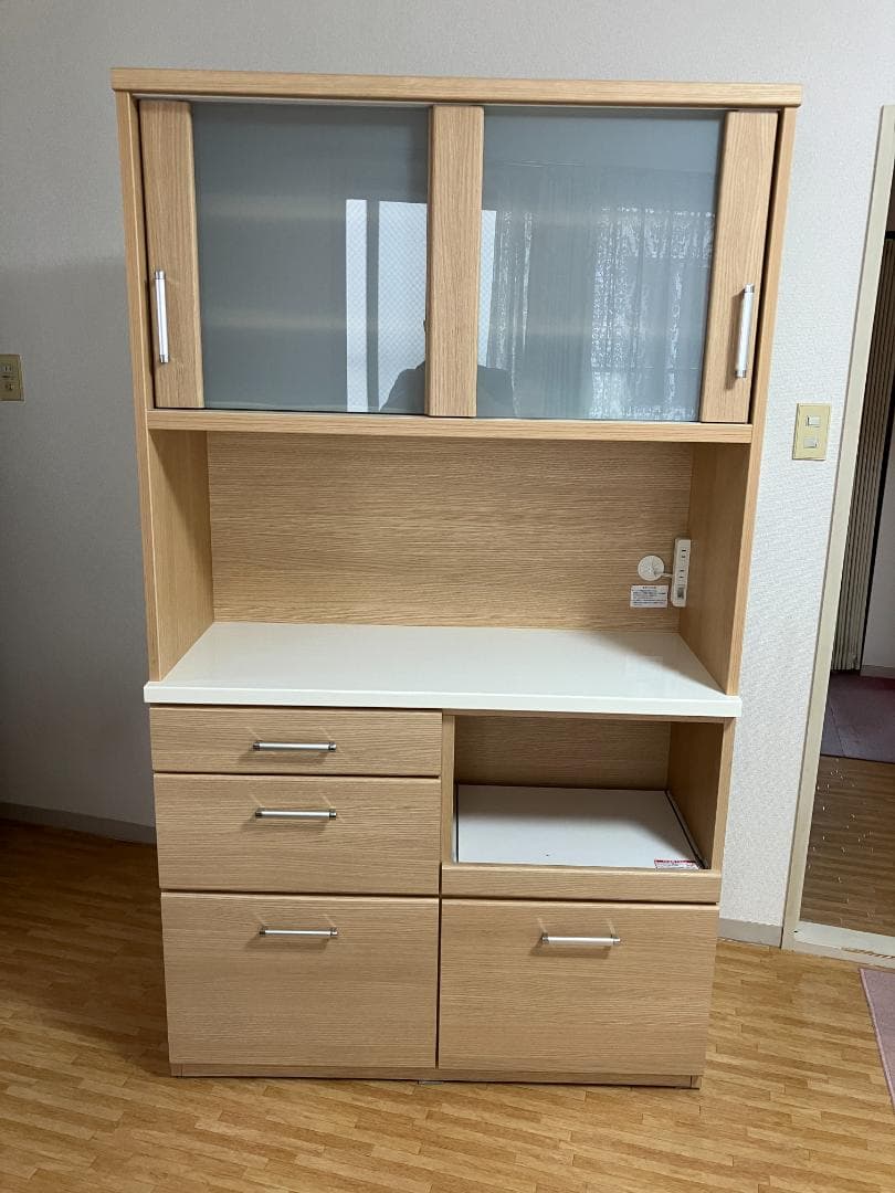 【ニトリ】食器棚 ナチュラル 幅105㎝　磨りガラス扉＆引き出し収納付き 美品