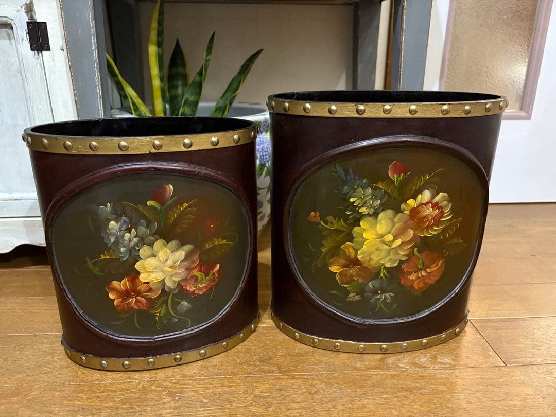 トールペイント木製(ゴミ箱、雑誌入れ等) 未使用品大小セット！