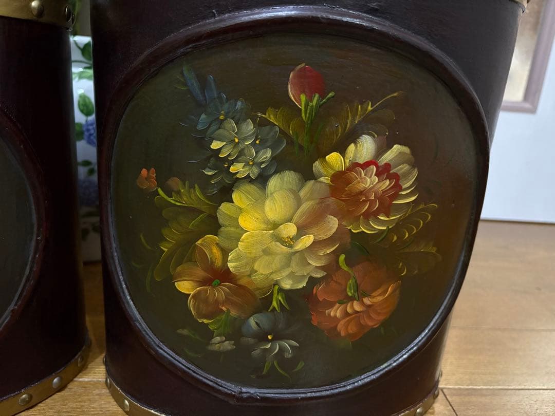 トールペイント木製(ゴミ箱、雑誌入れ等) 未使用品大小セット！