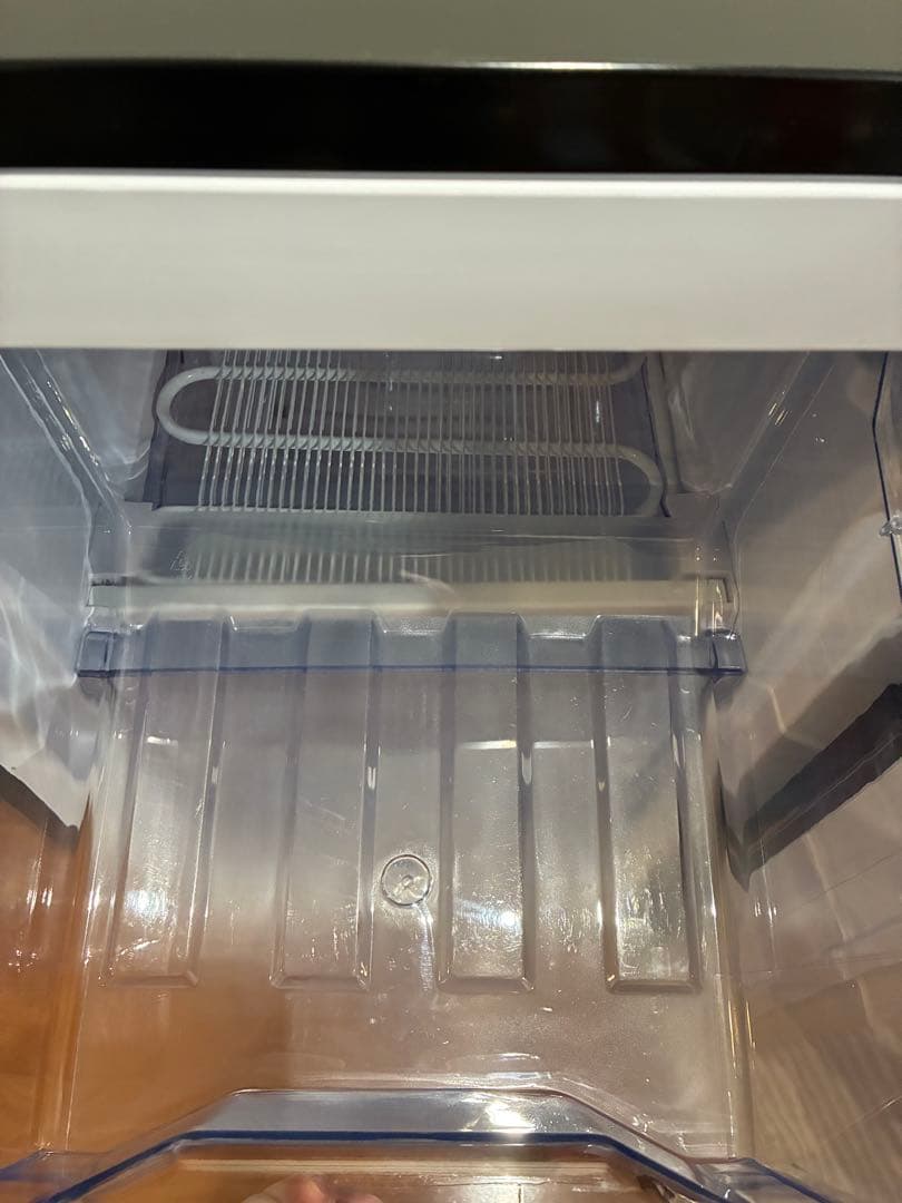 お値下げ！小型冷凍庫 60L ガラス扉 ブラック セカンド冷凍庫 オシャレ冷凍庫