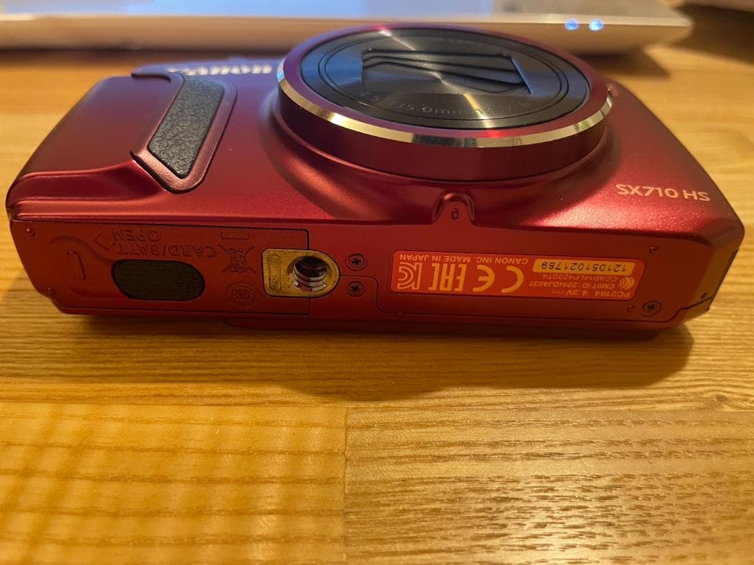 ☆新品同様　使用数回☆　Canon PowerShot SX710HS