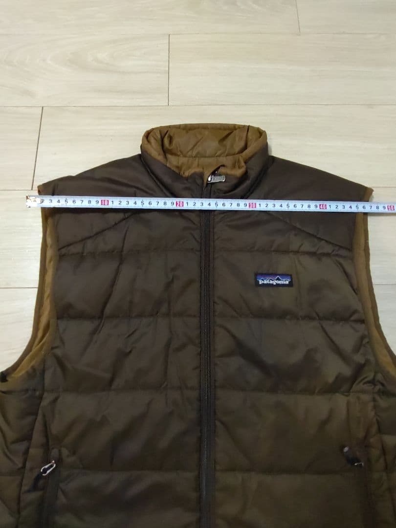 【美中古】マイクロパフ　ベスト　ヘナブラウン　メンズS