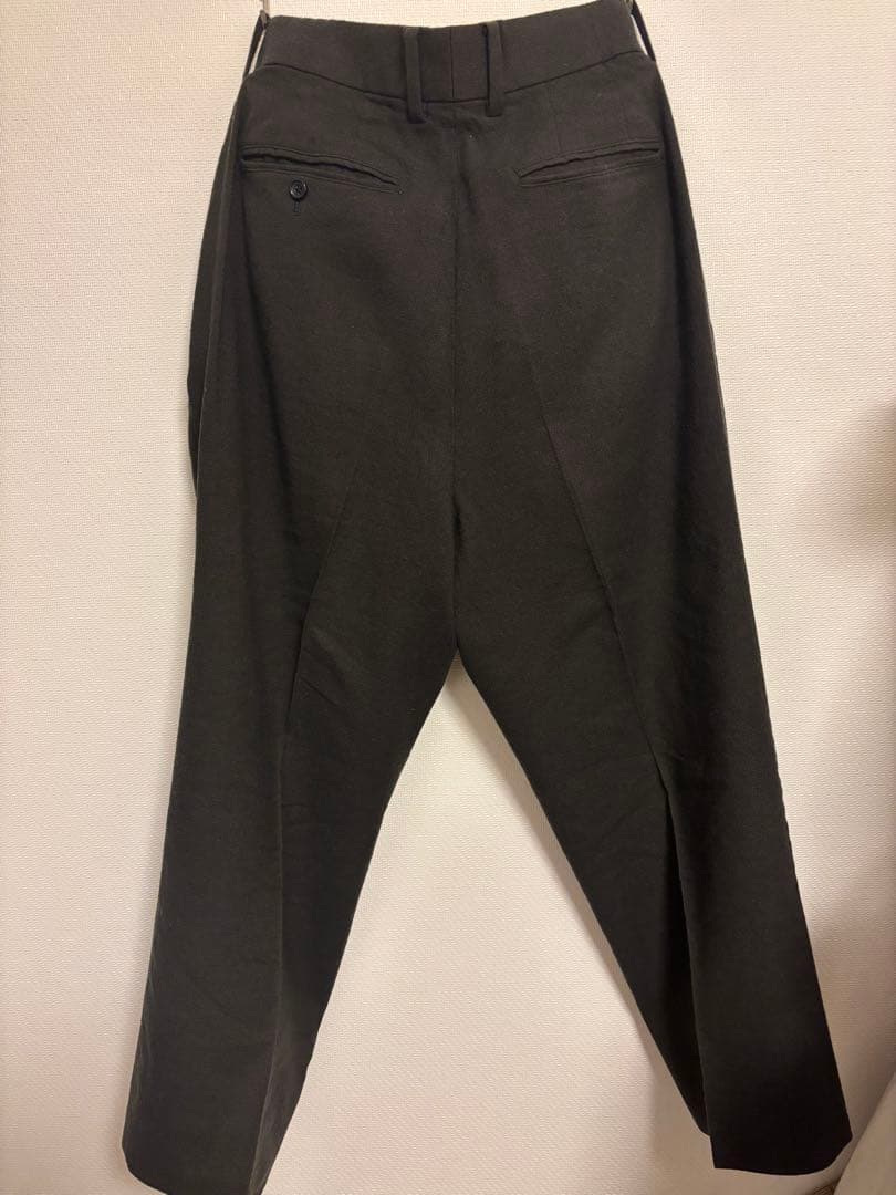 ジ*イ様 A.PRESSE Wide Tapered Trousers KHAK