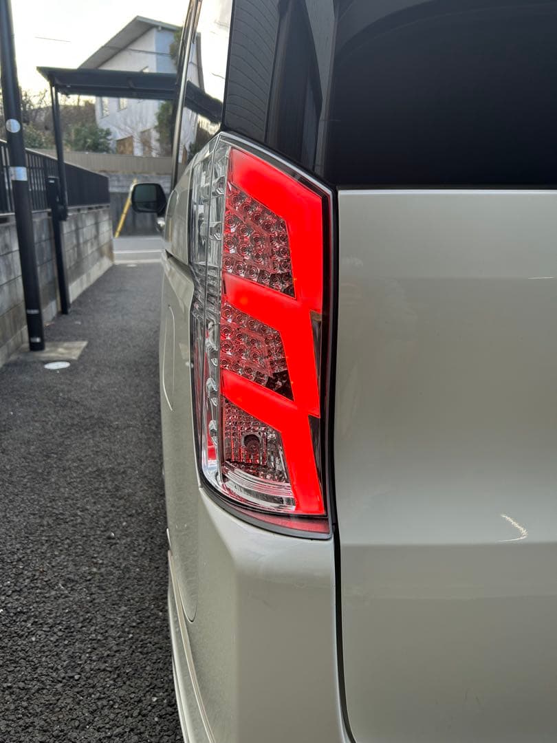 ステップワゴン　RK LEDテールランプ コーリン