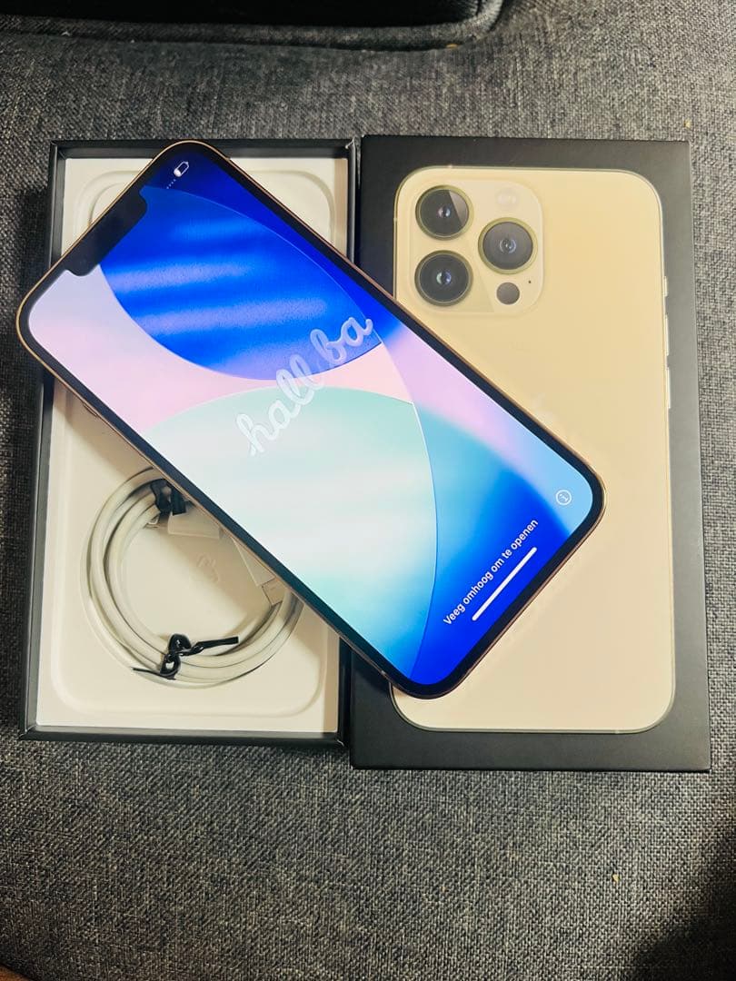 iPhone 13 Pro ゴールド 美品 256Gb