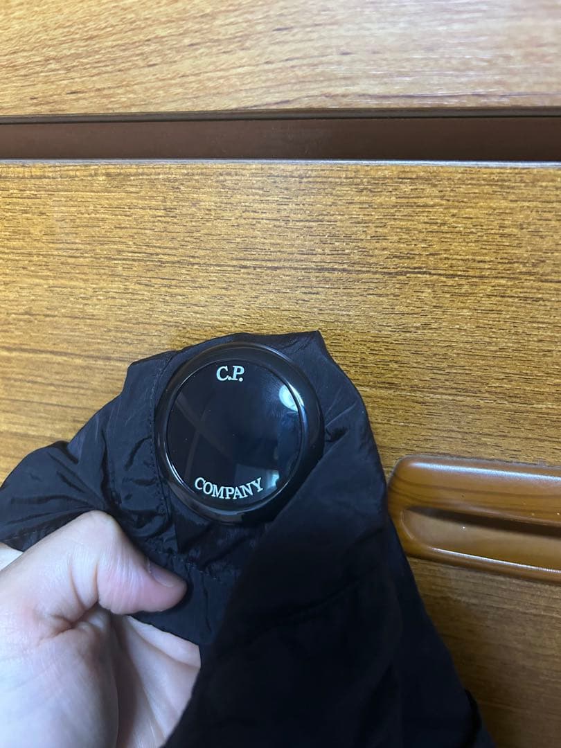 パンツ C.P. COMPANY CHORME-R CARGO SHORTS