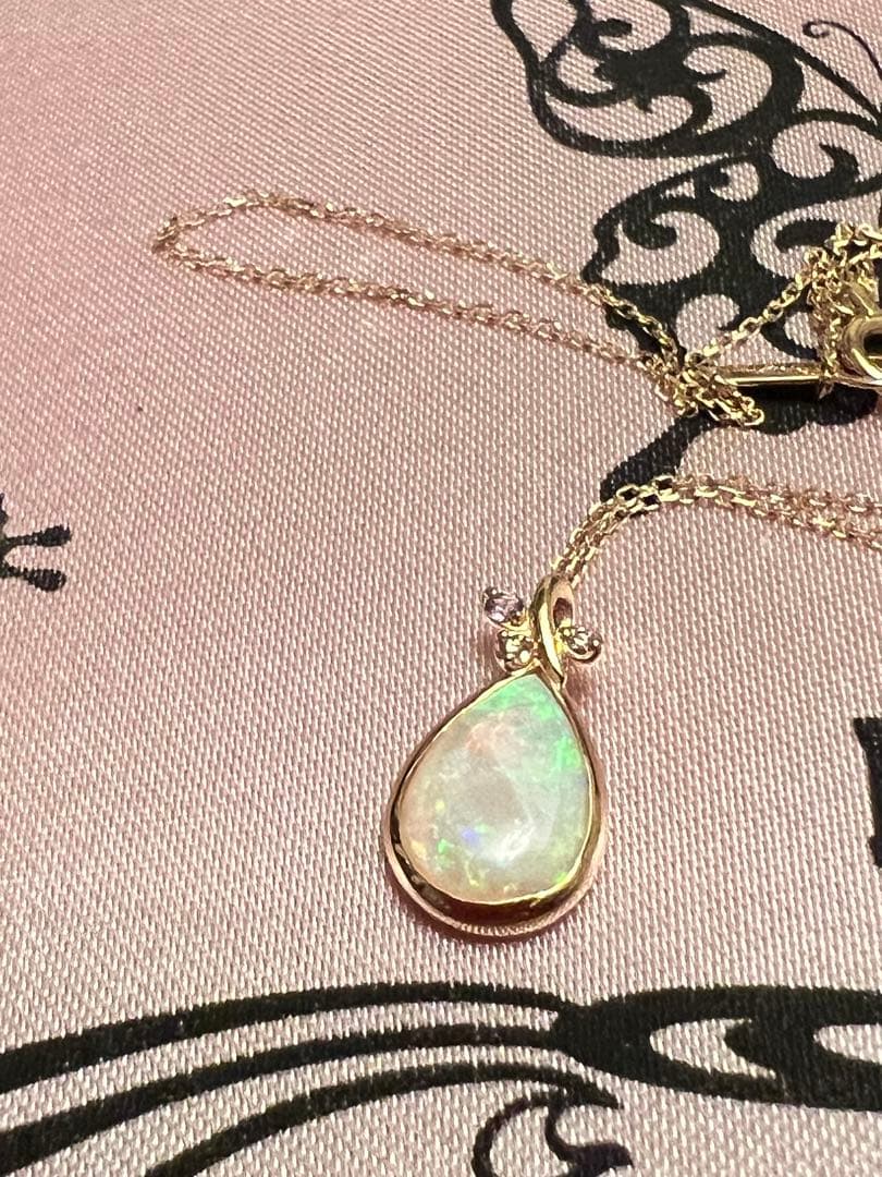 【美品】4°C 10kオパールゴールドネックレス　本日だけのバレンタイン価格