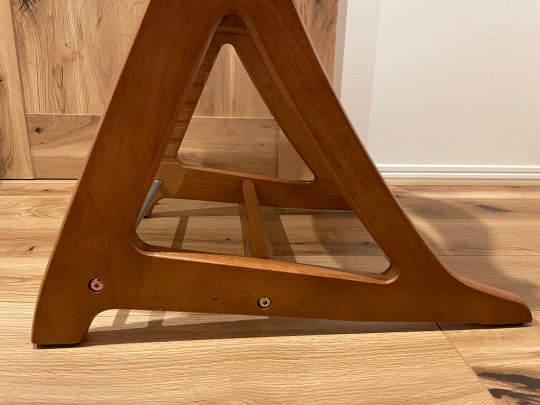 大和屋　すくすくスリムプラスチェア　テーブル＆ガード付　送料込み