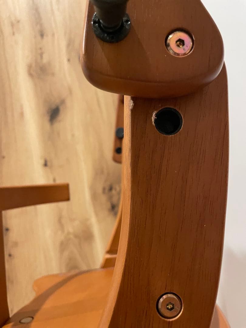 大和屋　すくすくスリムプラスチェア　テーブル＆ガード付　送料込み