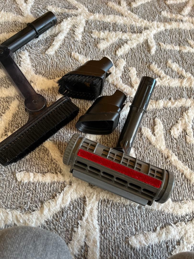 R*s様 シャープ充電式掃除機EC-SR7