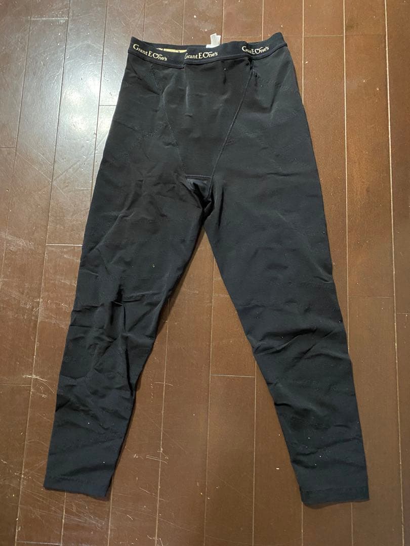 グラントイーワンズ　ドレナージュスパッツ　黒　76 光電子　LA LA