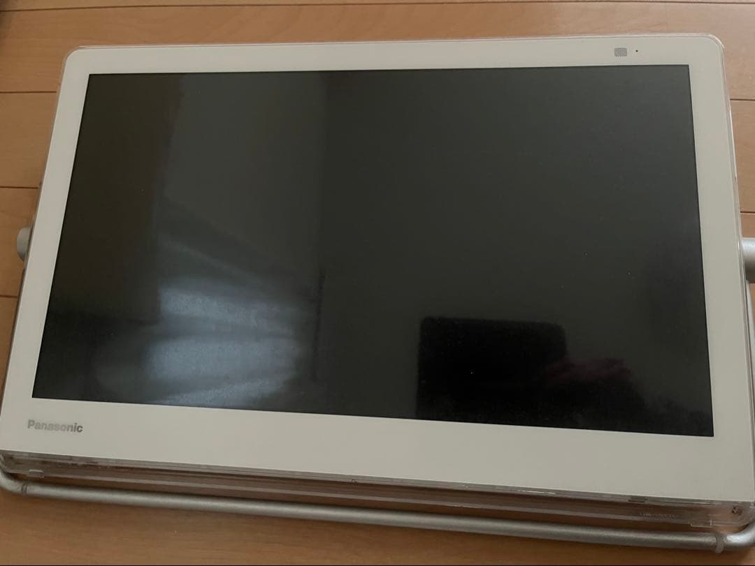 Panasonic プライベートビエラ　ポータブルテレビ UN-15T7